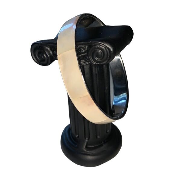 MOTHER of Pearl Bangle Bracelet - Picture 1 of 3